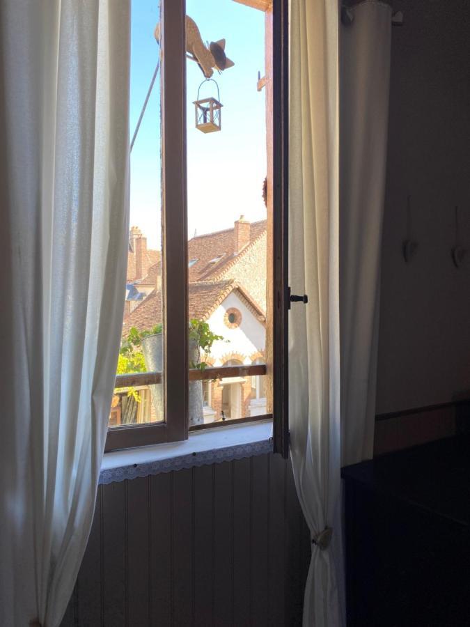 Le Logis De Lancelot Elegant Home City Center Sens Exteriör bild