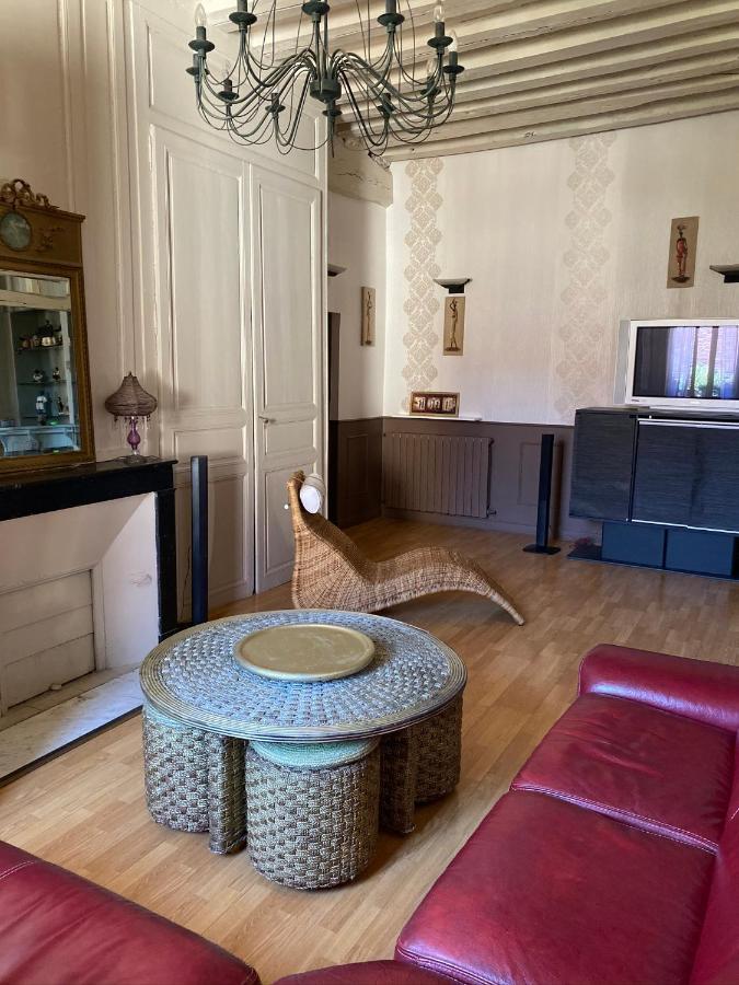 Le Logis De Lancelot Elegant Home City Center Sens Exteriör bild